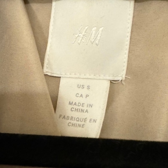 H&M Plaid Long Coat- Small - Picture 4 of 9